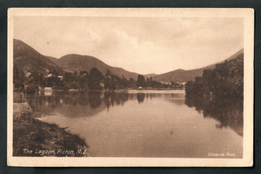 Postcard of the Lagoon Picton. - 48701 - Postcard image 0