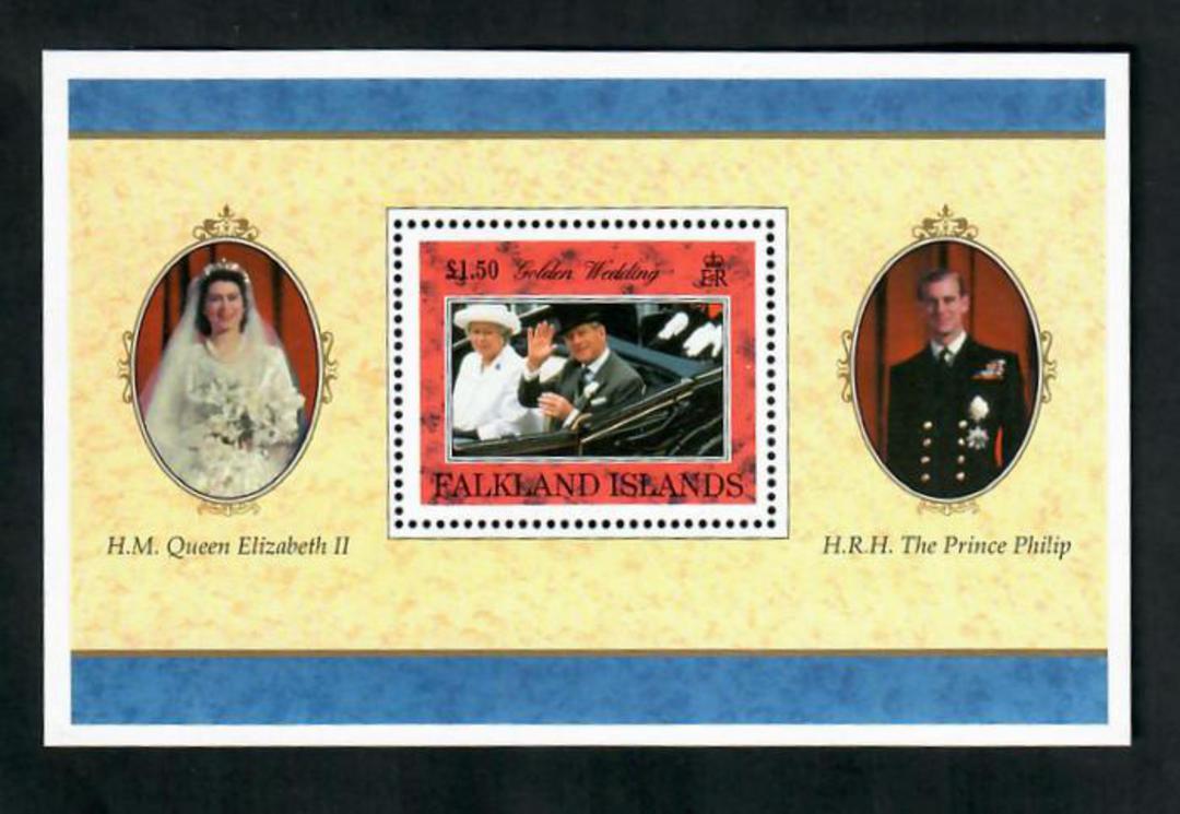FALKLAND ISLANDS 1997 Golden Wedding of Queen Elizabeth 2nd and Prince Philip. Miniature sheet. - 21551 - UHM image 0