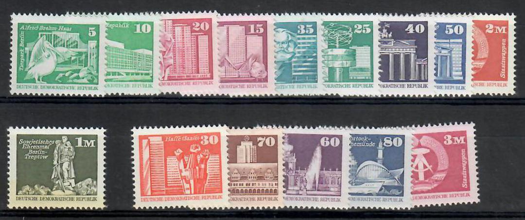 EAST GERMANY 1980 Definitives. Set of 15. - 22078 - UHM image 0