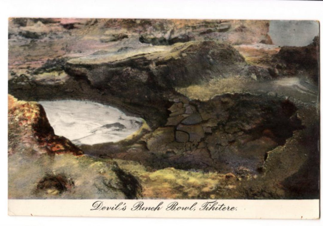 Coloured postcard of the Devil's Punch Bowl Tikitere. - 46215 - Postcard image 0