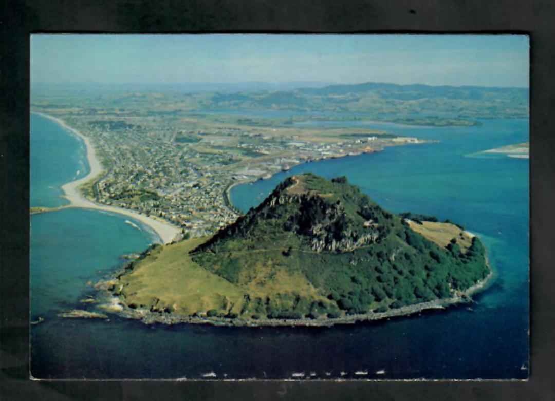 Modern Coloured Postcard by Gladys Goodall of Mount Maunganui. - 444568 - Postcard image 0
