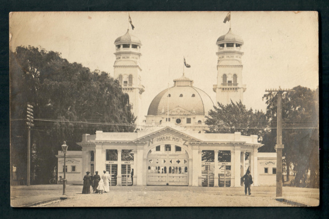 NEW ZEALAND Real Photograph of Christchurch Exhibition Entreance Building. - 248317 - Postcard image 0