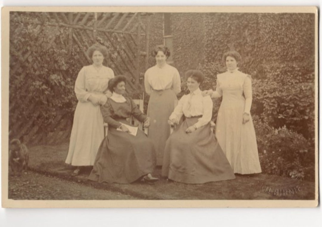 Real Photographs (4) of ypung ladies from Wellington. - 247337 - Postcard image 3