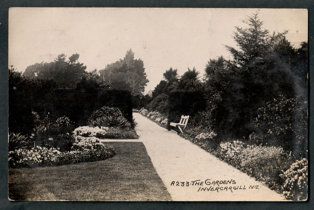 Real Photograph of The Gardens Invercargill. - 49337 - Postcard image 0