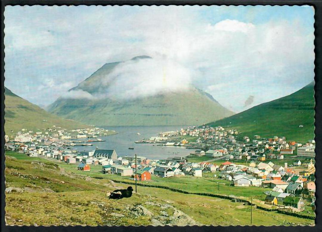 FAROE ISLANDS 1973 Postcard of Klakksvik in the Faroe Islands. Postmarked 22/1/73 on Denmark definitive. - 20154 - Postcard image 0