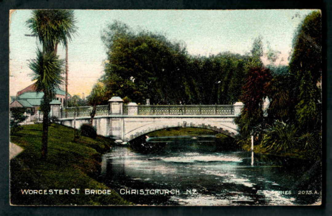 Coloured postcard of Worcester Street Bridge Christchurch. - 48496 - Postcard image 0
