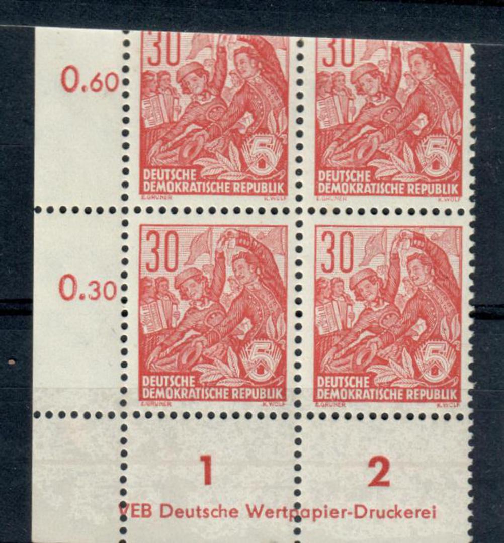 EAST GERMANY 1953 Definitive 30pf  Brown-Red. Nice corner block of 4. - 21392 - UHM image 0