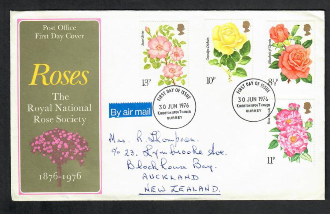 GREAT BRITAIN 1976 Roses. Set of 4 on first day cover. - 530304 - FDC image 0