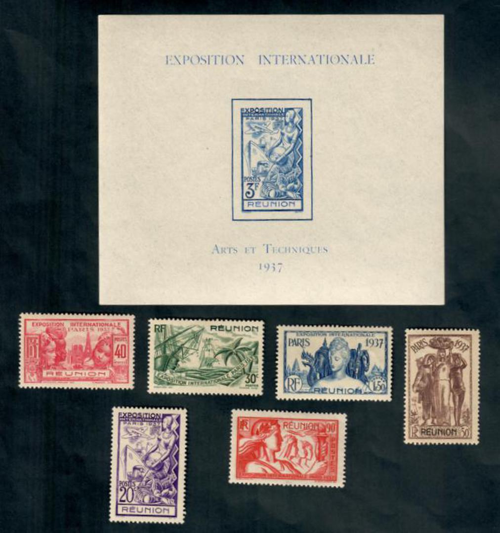 REUNION 1937 International Exhibition. Set of 6 and miniature sheet. - 52197 - Mint image 0