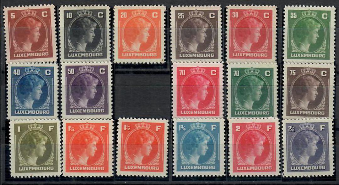 LUXEMBOURG 1944 Definitives. Set of 23. - 23744 - Mint image 0
