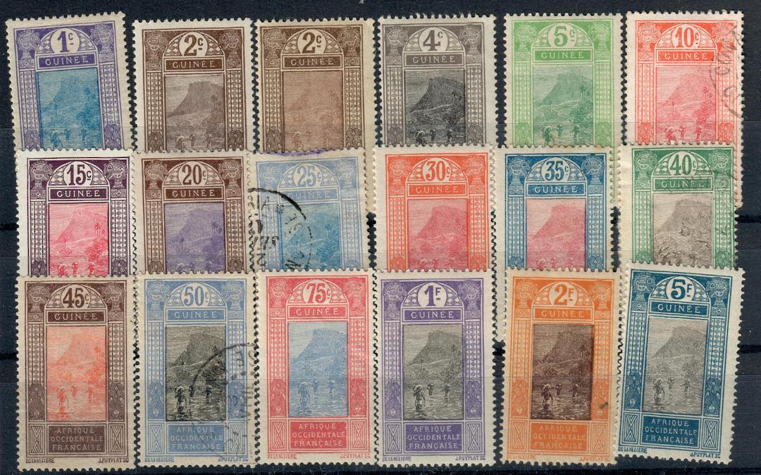 FRENCH GUINEA 1913 Definitives. Set of 17 plus the listed shade variation of the 2c. Two values are fine used. - 20964 - Mint image 0