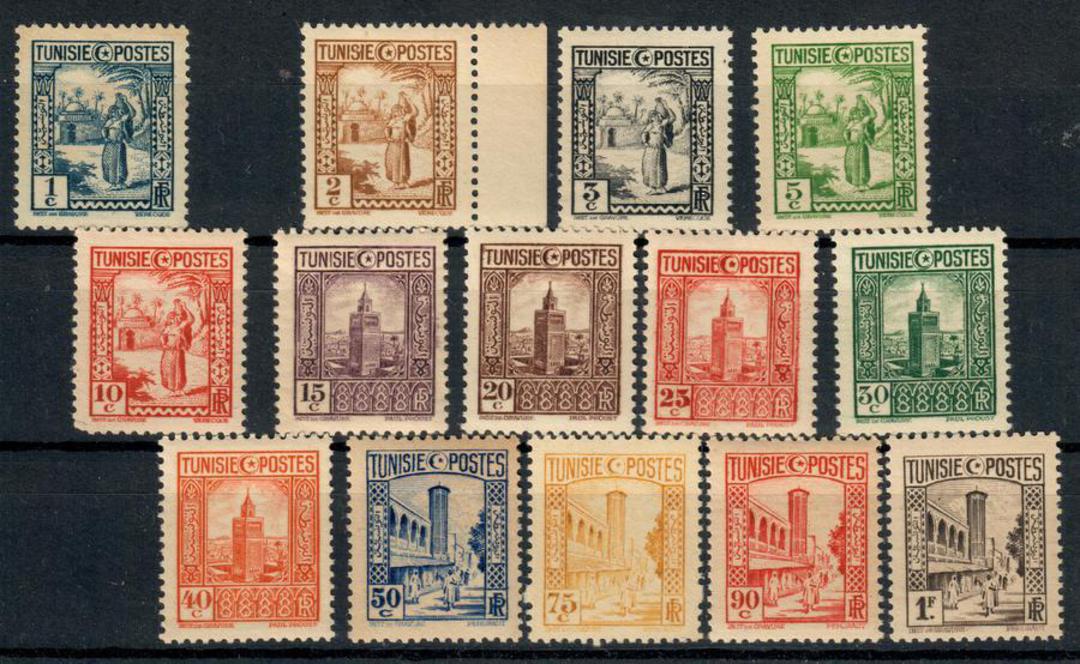 TUNISIA 1931 Definitives. Set of 20. The two top values and most of the low values are never hinged. - 21446 - Mixed image 0