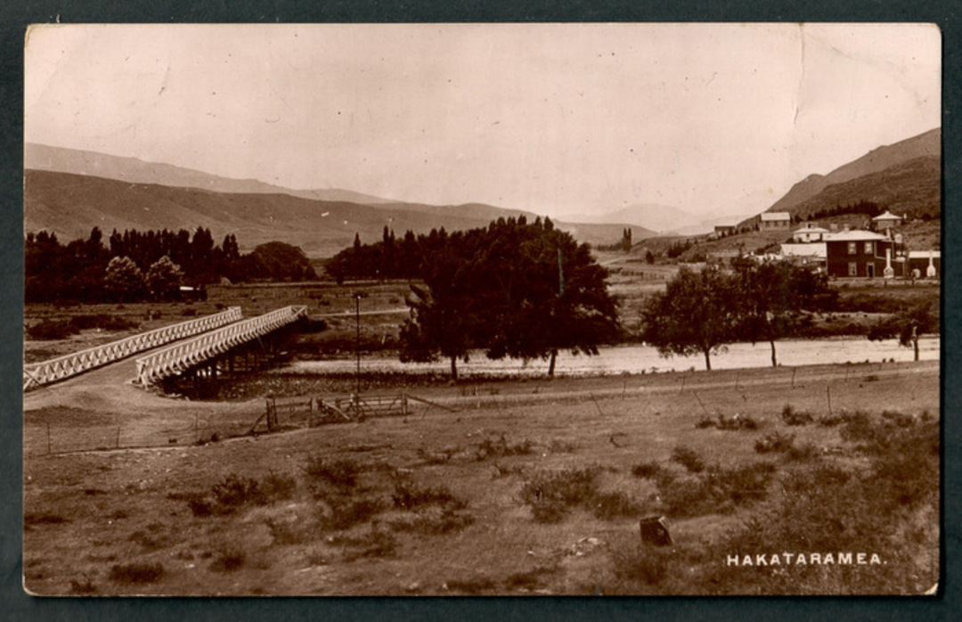 Real Photograph of Hakataramea. - 48579 - Postcard image 0