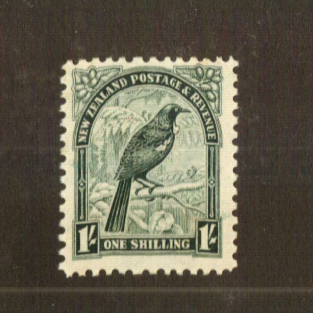 NEW ZEALAND 1935 Pictorial 1/- Tui. Perf 12½. - 74774 - UHM image 0