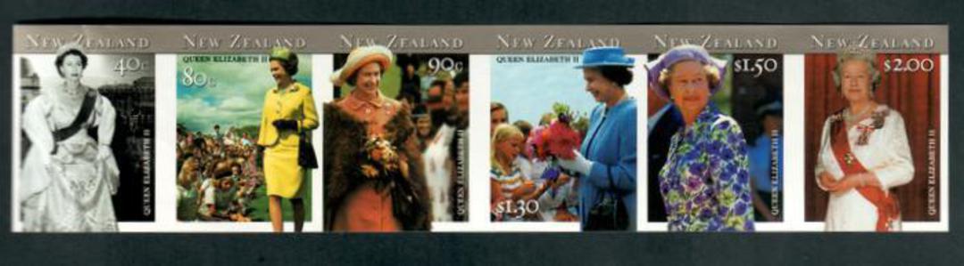 NEW ZEALAND 2001 Elizabeth 2nd. Strip of  from the Limited Edition. - 52438 - UHM image 0