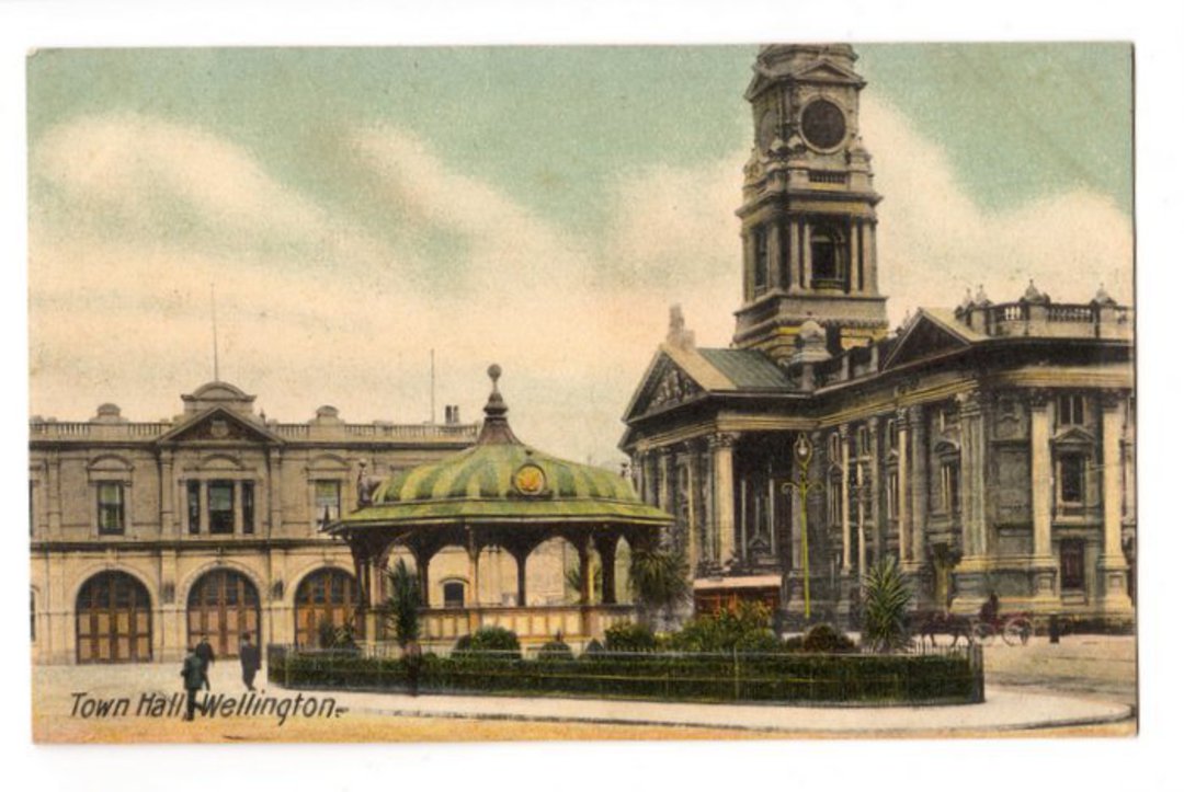 Coloured postcard of Town Hall Wellington. - 47804 - Postcard image 0