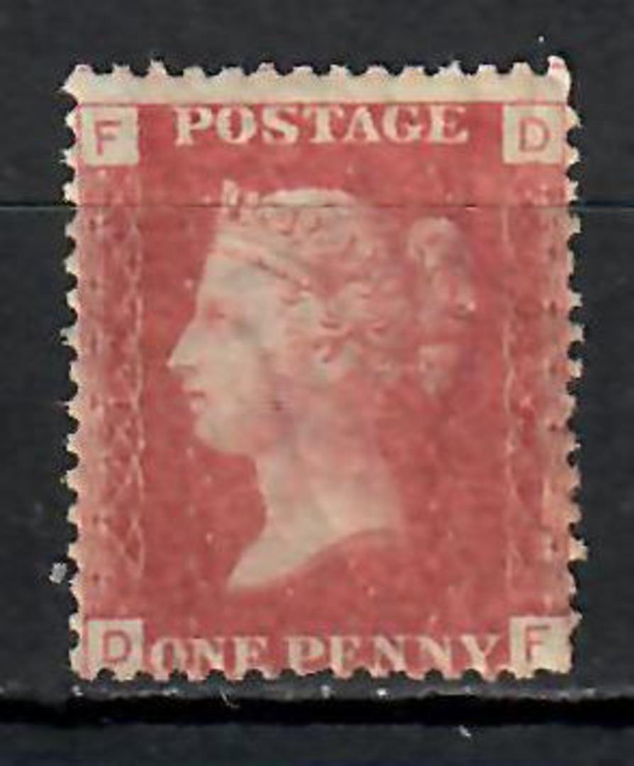 GREAT BRITAIN 1858 1d Red. Plate 142. Letters FDDF. Centered south. Gum good. - 74444 - Mint image 0