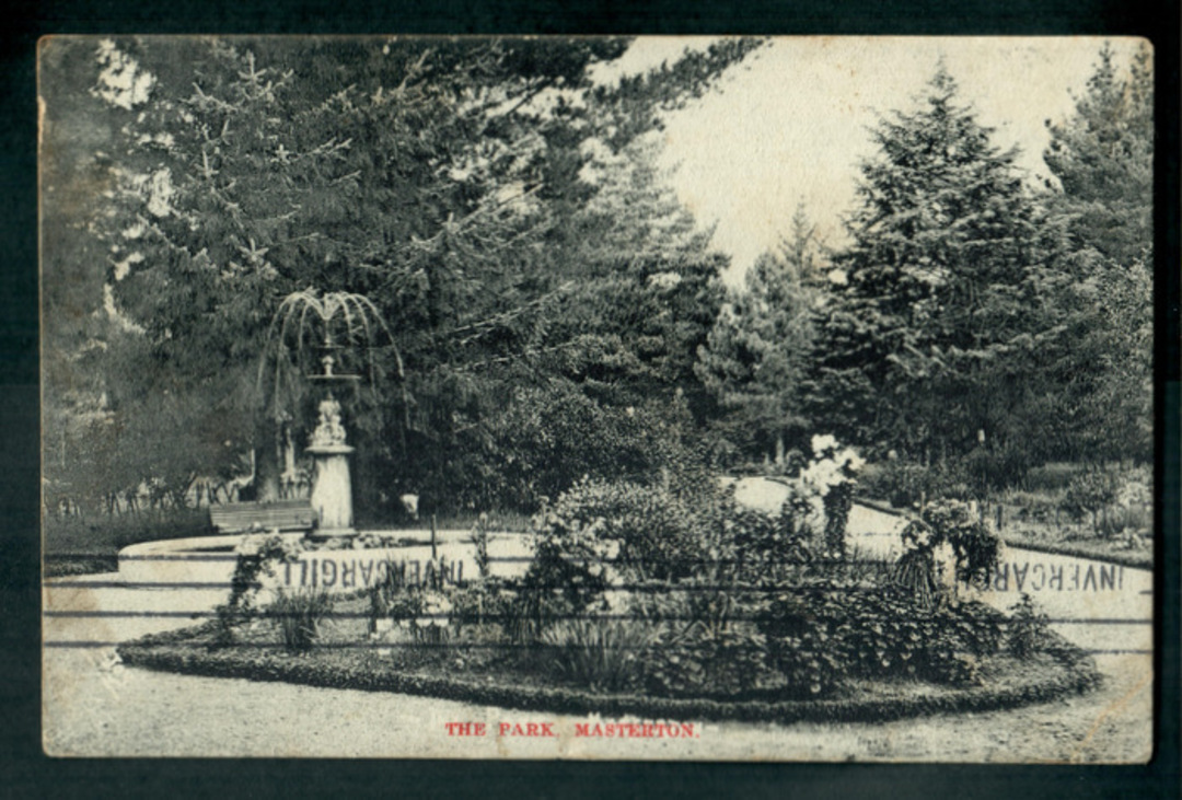 Postcard of the Park Masterton. - 47854 - Postcard image 0