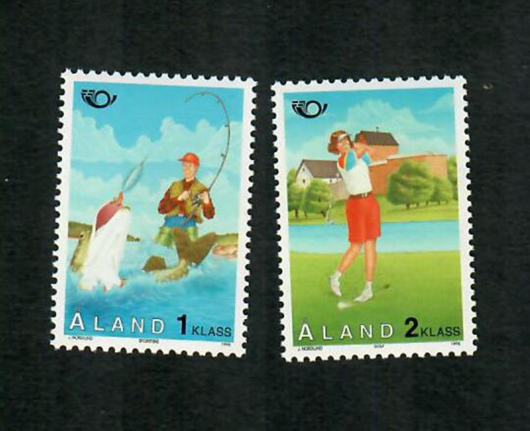 ALAND 1995 Nordic Countries Postal Co-operation. Tourism. Set of 2. GOLF and FISHING. - 91676 - UHM image 0