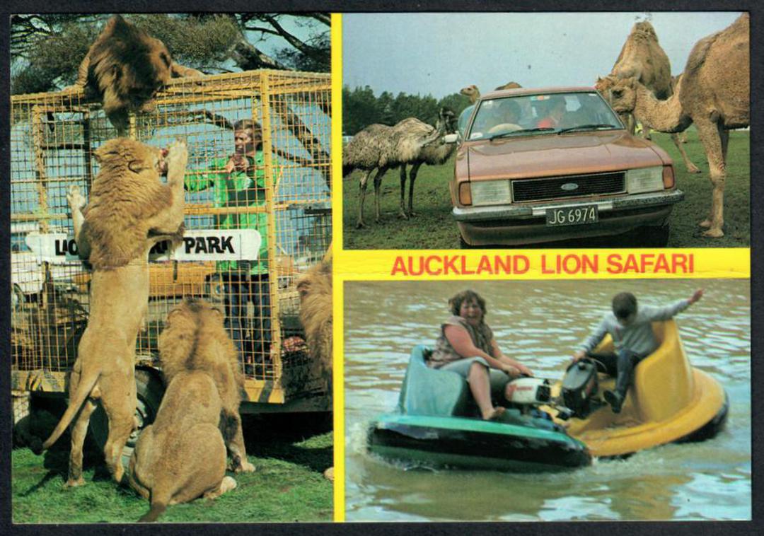 AUCKLAND LION Safari Park. Modern Coloured Postcard. Montage. Crease. - 445243 - Postcard image 0