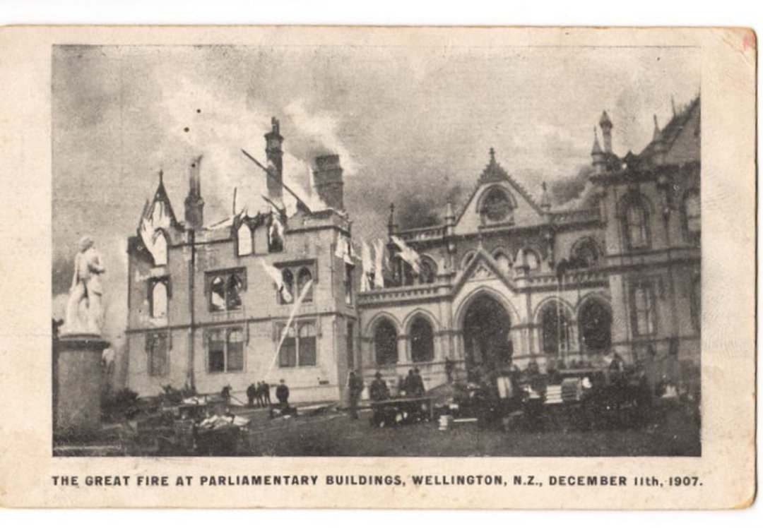 Postcard of the Great Fire at Parliamentary Buildings 11/12/1907. - 47377 - Postcard image 0