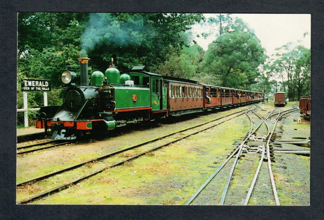 AUSTRALIA Modern Coloured Postcard of Engine 7A at Emerald Station. - 40526 - Postcard image 0