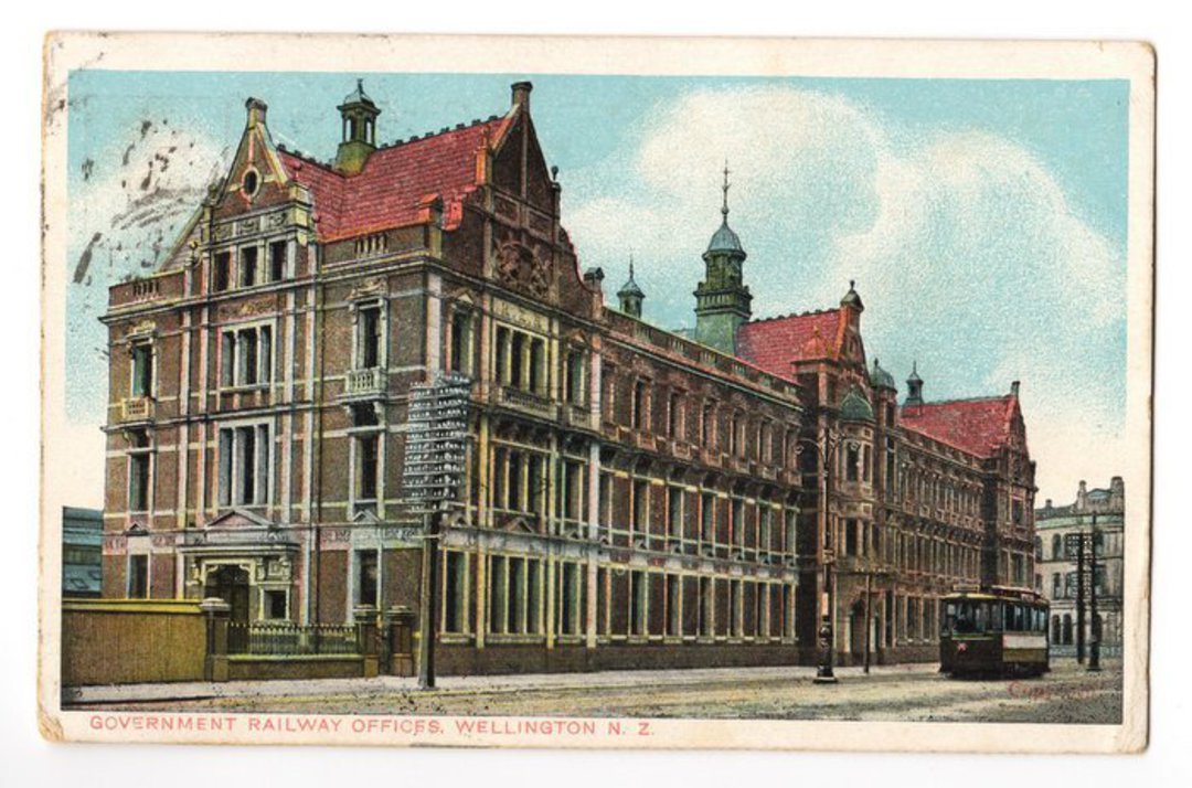 Coloured postcard of the Government Railway Offices  Wellington. Posted 1907. - 47419 - Postcard image 0