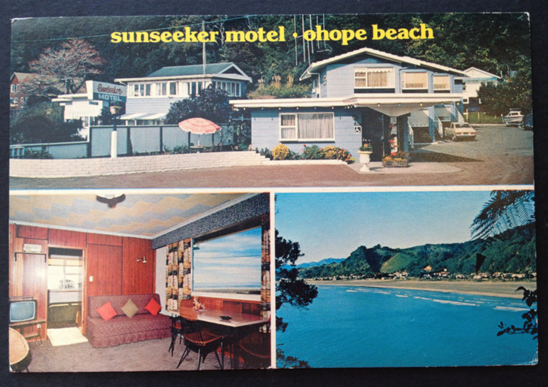 Modern Coloured Postcard by Logan of Sunseeker Motel Ohope Beach. - 442162 - Postcard image 0