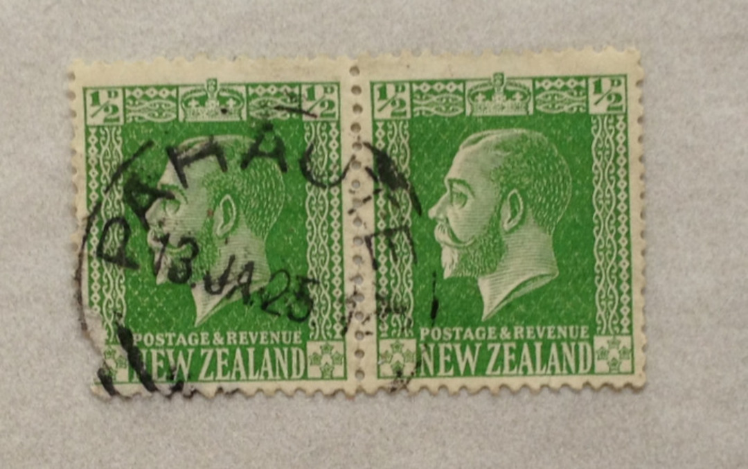 NEW ZEALAND Postmark Masterton PAHAUTEA. J Class cancel on pair of Geo 5th. Complete strike. 13/1/25. - 79282 - Postmark image 0