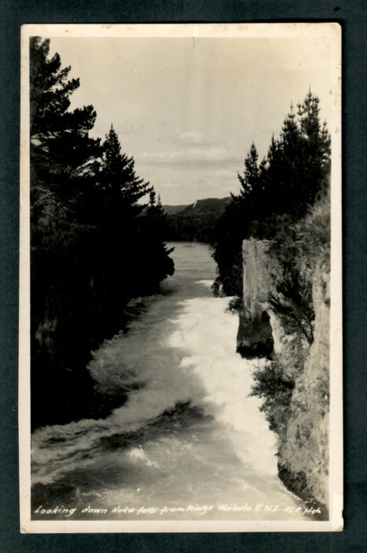 Real Photograph by N C Pratt. Looking doen Huka Falls from the Bridge. - 46708 - Postcard image 0