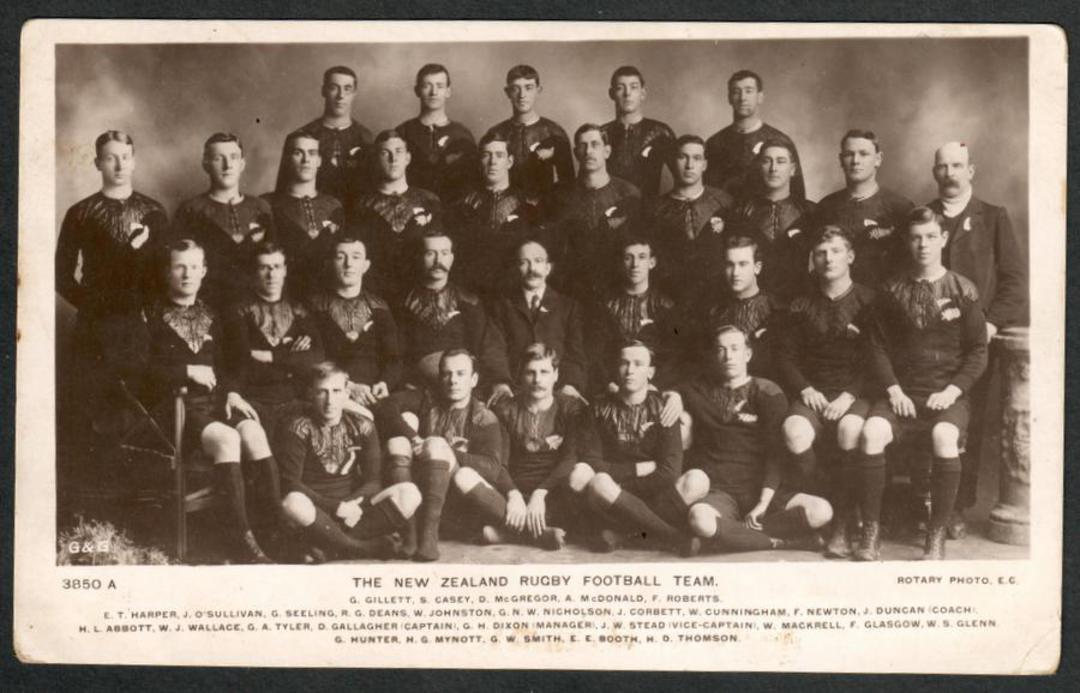 ALL BLACKS 1905. The Invincibles. Postcard in fine condition. Used in New Zealand. - 41478 - Postcard image 0