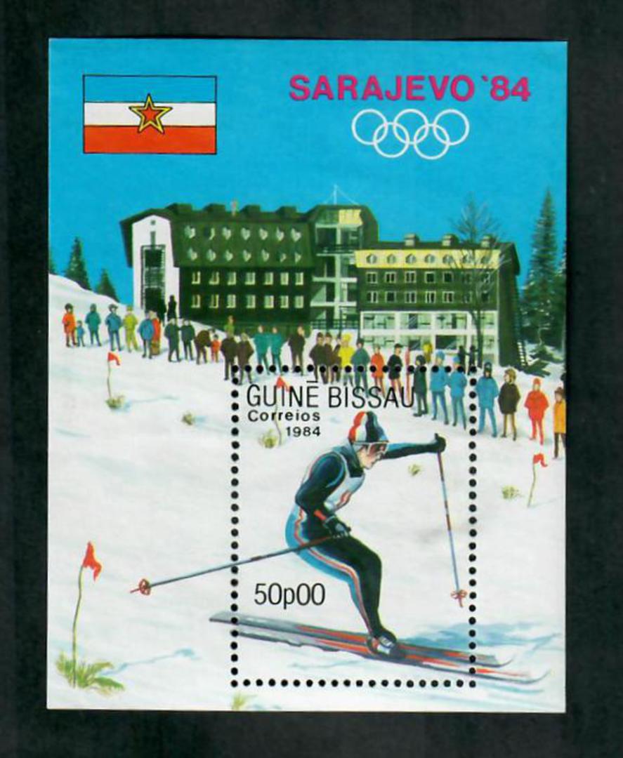 GUINEA 1984 Winter Olympics miniature sheet. - 51172 - UHM image 0
