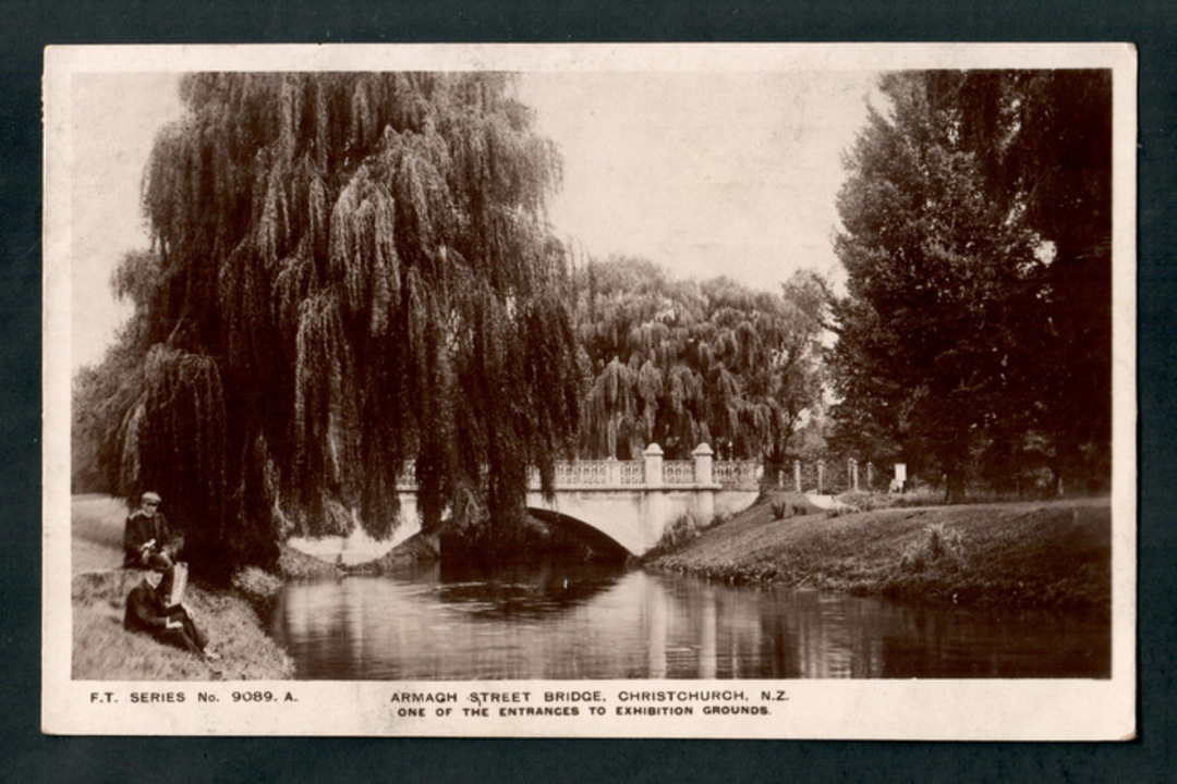Real Photograph of Armagh Street Bridge Christchurch. - 248344 - Postcard image 0
