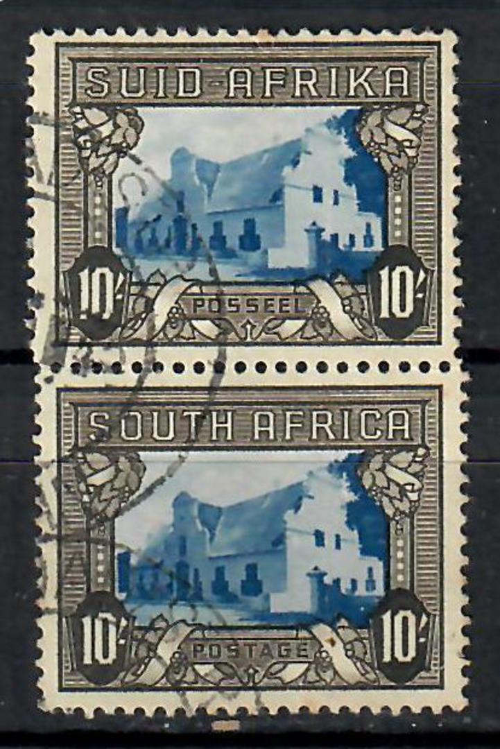 SOUTH AFRICA 1933 Definitive 10/- Blue and Charcoal. Joined pair. - 70701 - VFU image 0