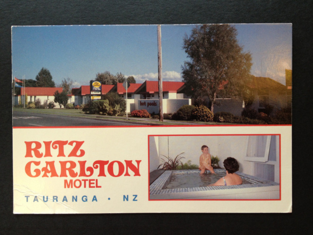 Modern Coloured Postcard by Logan of The Ritz Carlton Motel Tauranga. - 442168 - Postcard image 0