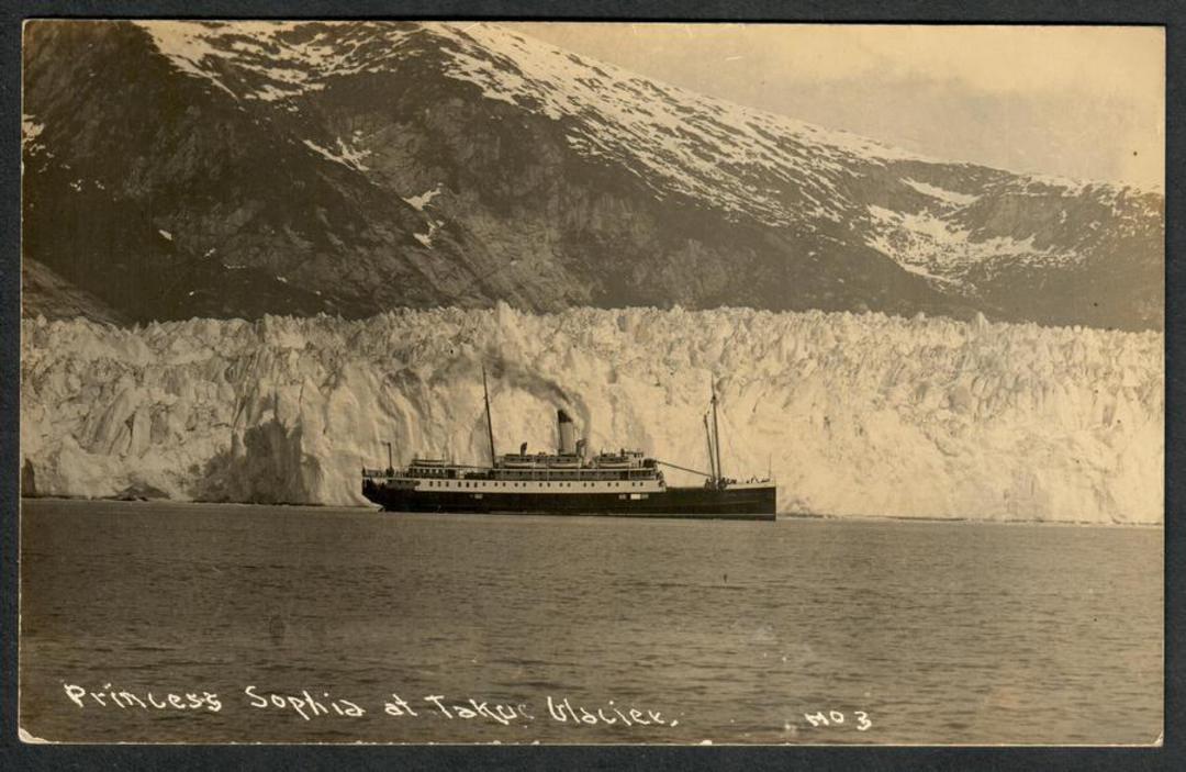 ALASKA Princess Sophia (Ship) at Taku Glacier. Real Photograph - 41553 - Postcard image 0