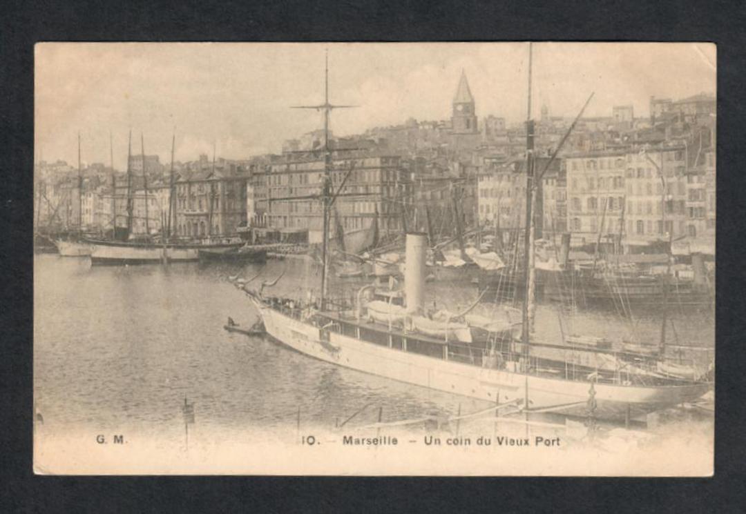 Early Undivided Postcard of Marseille Un Coin du Vieux Port. Ships in Port. - 40326 - Postcard image 0