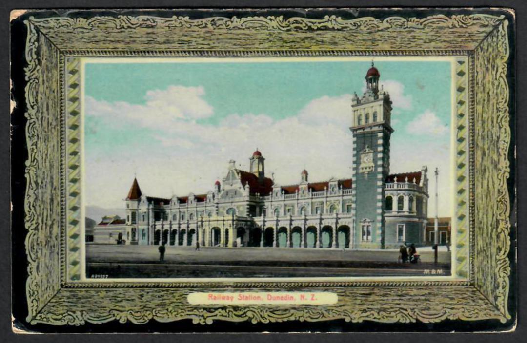 Coloured postcard of Railway Station Dunedin. Faults at corners. - 49158 - Postcard image 0