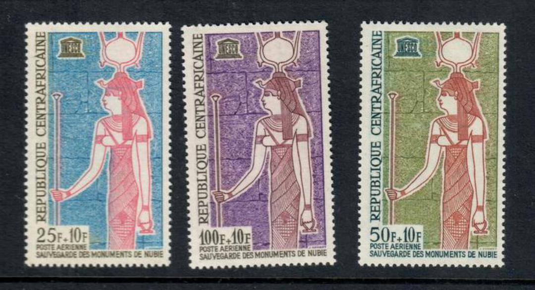 CENTRAL AFRICAN REPUBLIC 1964 Campaign to Save the Nubia Monuments. Set of 3. - 50179 - LHM image 0