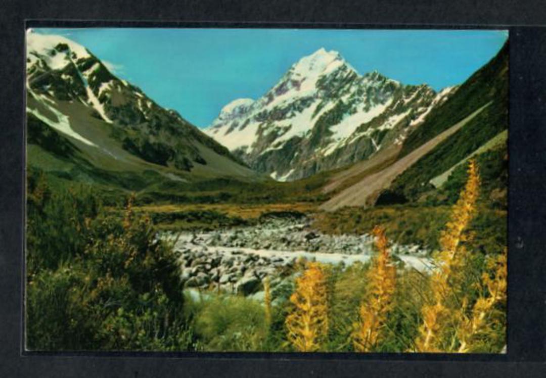 MT COOK Modern Coloured Postcard. - 448826 - Postcard image 0