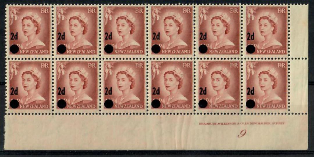 NEW ZEALAND 1958 Elizabeth 2nd 2d Brown Surcharge. Plate 9. Block of 12. - 21879 - UHM image 0