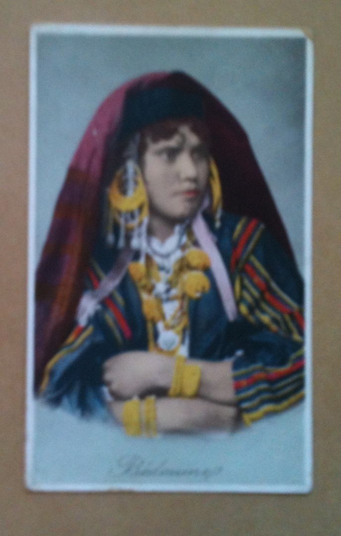 GREAT BRITAIN 1918 Postcard of Bedouin woman from Egypt. Field Post Office 158 11/11/18. Passed by censor 1335. - 21065 - Postal image 1