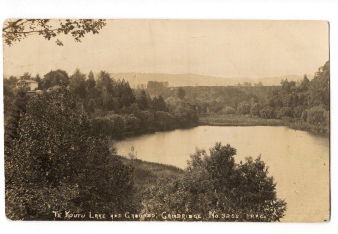 Real Photograph of Te Koutu Lake and Grounds Cambridge. - 45819 - Postcard image 0
