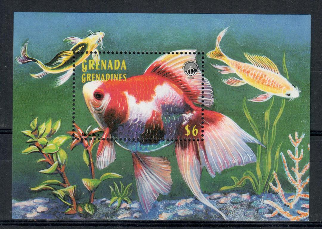GRENADA GRENADINES Fish Miniature sheet. - 20914 - UHM image 0