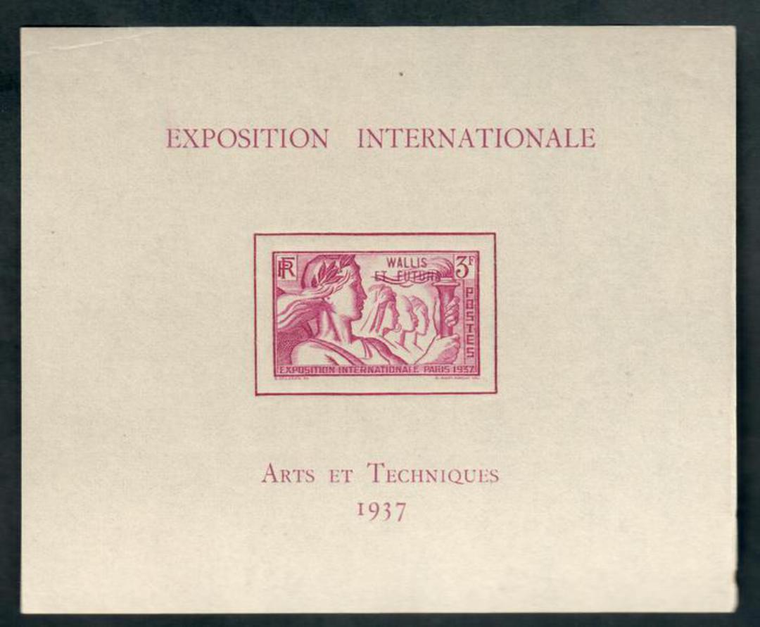 WALLIS and FUTUNA ISLANDS 1937 International Exhibition Paris. Miniature sheet. - 50579 - LHM image 0
