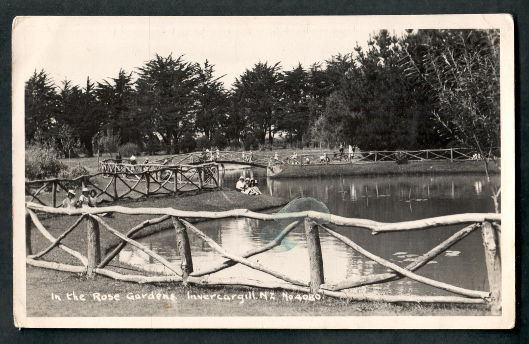 Real Photograph. In the Rose Gardens Invercargill. - 49336 - Postcard image 0