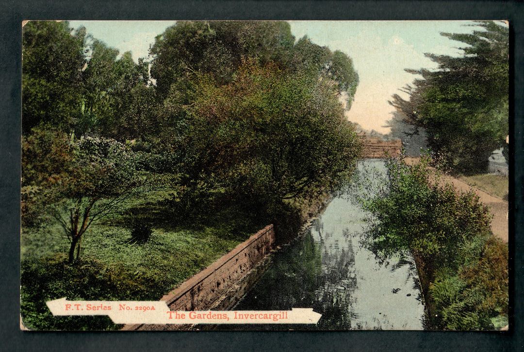 Coloured Postcard of The Gardens Invercargill. - 49385 - Postcard image 0