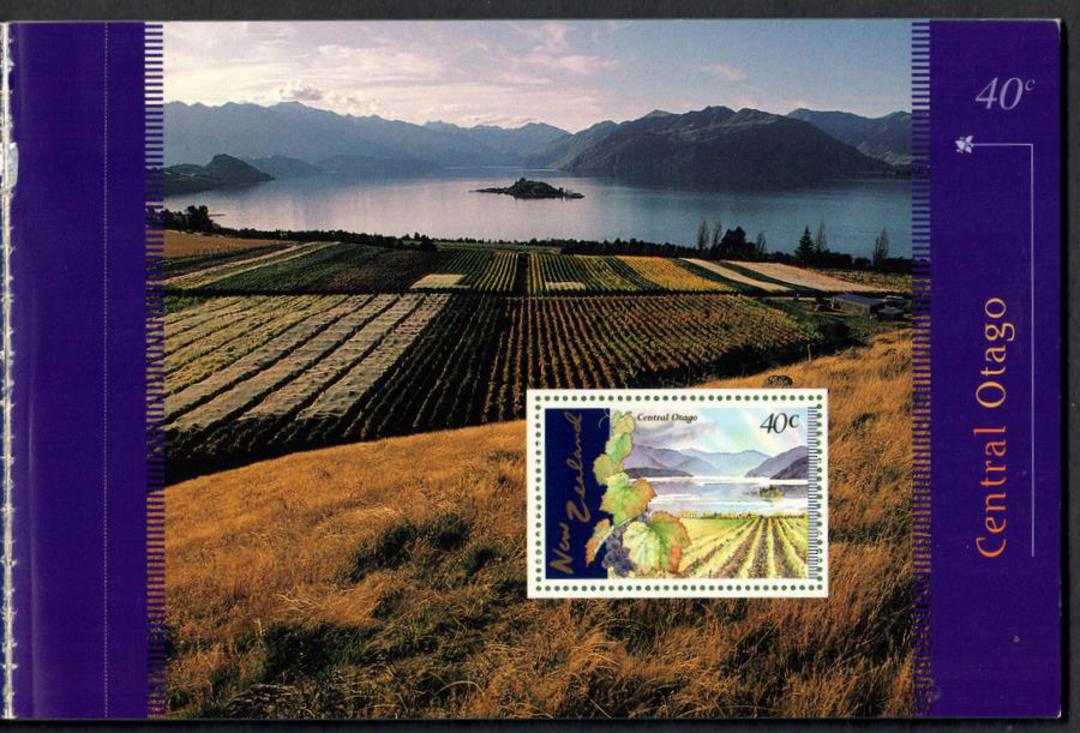 NEW ZEALAND 1997 Vineyards. Booket with special miniature sheets. - 135002 - Booklet image 1