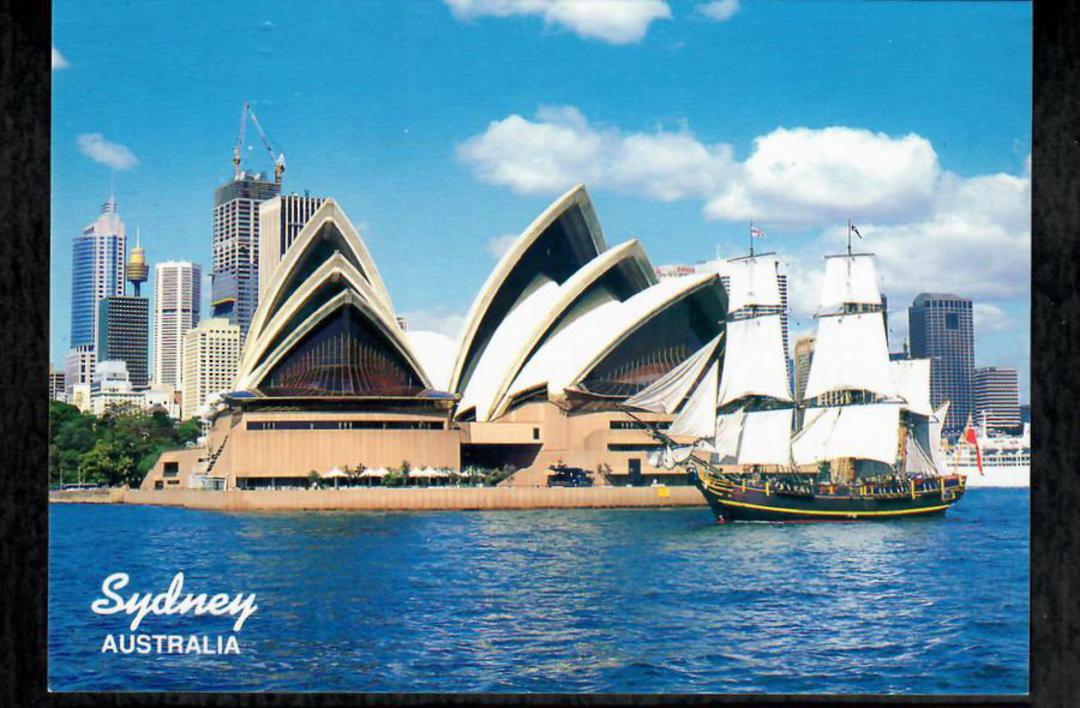 Modern Coloured Postcards of the Sydney Waterfront. Three cards. - 444921 - Postcard image 0