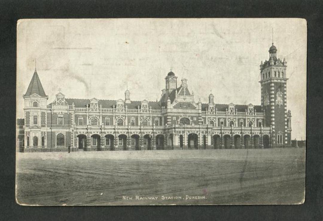 Postcard of New Railway Station Dunedin. - 49249 - Postcard image 0